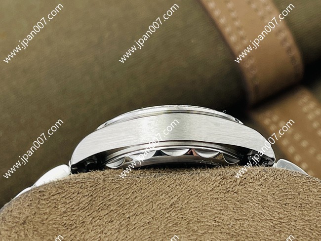 TWS工場 オメガ シーマスター コーアクシャル アクアテラ クロノメーター(M) 231.55.39.21.52.001 代引きで払る店がいいです!
