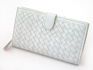 ボッテガ・ヴェネタスーパーコピー BOTTEGAVENETA ホック付長財布 114074V0013-9541 オフホワイト