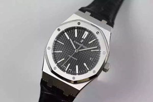 オーデマ ピゲスーパーコピー JFの工場製品の15400ST.OO.1220ST.01 ロイヤル オーク セルフワインディング 自動巻き