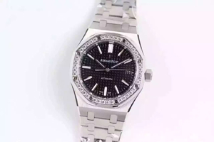 オーデマ ピゲスーパーコピー JFの工場製品の15451ST.ZZ.1256ST.01 ロイヤルオーク 黒文字盤 37mm 自動巻