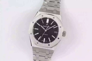 オーデマ ピゲスーパーコピー JFの工場製品の15450ST.OO.1256ST.02 ロイヤル オーク セルフワインディング シースルーバック