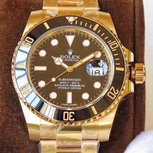 ロレックス サブマリーナーデイト 126618LN イエローゴールド ブラック 41mm