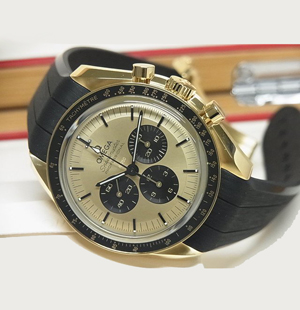 オメガ スーパーコピー スピードマスター·ムーンウォッチ プロ ムーンシャイン?ゴールド 42MM（310.62.42.50.99.001）