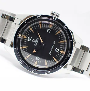 オメガ 1957トリロジー シーマスター300  ブラック39mm スーパーコピー （234.10.39.20.01.001）