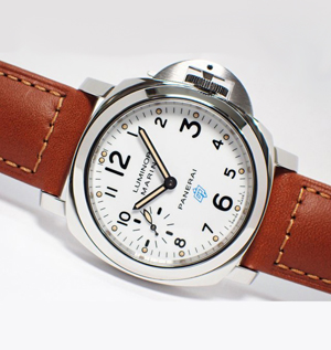 パネライ　ルミノールマリーナ ロゴ アッチャイオ 44ｍｍ PAM00660 スーパーコピー