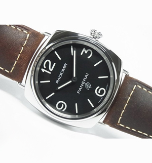 パネライ　ラジオミール?ベース ロゴ　PAM00753 　ブラック文字盤 スーパーコピー