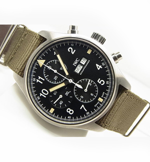IWC　スーパーコピー  パイロット ウォッチ クロノグラフ　IW377724