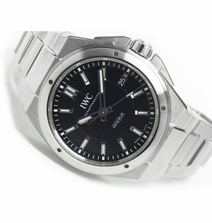 IWC　スーパーコピー インヂュニア オートマティック　ブラック文字盤　IW323902