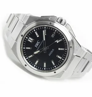 IWC　スーパーコピー インヂュニア オートマティック　ブラック文字盤　IW323902