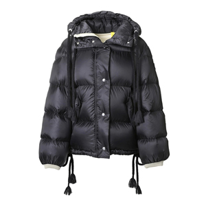 スーパーコピー モンクレール  2 MONCLER 1952 WOMAN SYDOW  ダウンジャケット 1A00001M1998