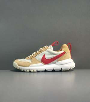ナイキ スーパーコピー クラフト マーズヤードシュー2.0 トムサックス スペースキャンプ  スニーカー AA2261-100 （NIKE NikeCraft Mars Yard Shoe 2.0 Tom Sachs Space Camp）