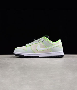 ナイキ スーパーコピー ダンク ロー オレゴン ユニバーシティー (2023) FQ7260-001（Nike Dunk Low University of Oregon PE (2023)）