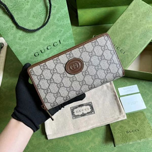 GUCCI スーパーコピー / グッチ インターロッキングG ラウンドジップ 長財布（673003 92TCG 8563）
