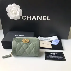 CHANEL / シャネル スーパーコピー ボーイ ジップ コインパース A80602 11x7.5CMCHANEL / シャネル スーパーコピー ボーイ ジップ コインパース A80602 11x7.5CM