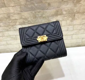 CHANEL スーパーコピー /?「シャネルboy「スモールフラップウォレット a80734 11×10 cm