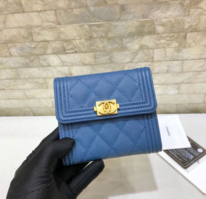 CHANEL スーパーコピー「シャネルboy「スモールフラップウォレット a80734 11×10 cm