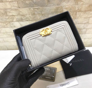 CHANEL / シャネル スーパーコピー ボーイジップーインパース A80602 11×7.5CM