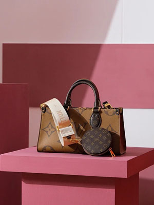 ルイヴィトン / LOUIS VUITTON スーパーコピー オンザゴー EW ハンドバッグ （M46653）