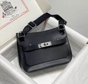 Hermes /エルメス スーパーコピー Jypsiere mini（ジプシエール）ショルダーバッグ ブラック （H084049CCAA）