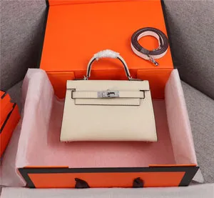Hermes/エルメス スーパーコピー ケリーミニ2（KELLY MINI 2）ベージュ ショルダーバッグ 066