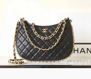 シャネル スーパーコピー Chanel  23s 新作 ブラック ラージ ホーボー バッグ (AS4368 B13699 94305)