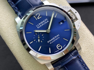 【VS工場出品】OFFICINE PANERAI パネライ スーパーコピー ルミノール マリーナ 1950 3デイズ オートマチック PAM01393 42mm