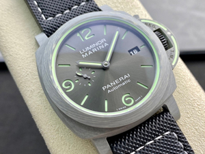【VS工場出品】OFFICINE PANERAI パネライ スーパーコピー  ルミノール マリーナ ファイバーテック PAM01119 44MM