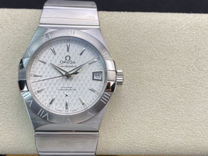 【VS工場出品】OMEGA スーパーコピー オメガ コーアクシャル クロノメーター123.10.38.21.02.003【VS工場出品】OMEGA スーパーコピー オメガ コーアクシャル クロノメーター123.10.38.21.02.003