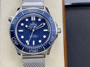 【AG工場出品】OMEGA スーパーコピー オメガ シーマスターダイバー300M コーアクシャル マスター クロノメーター210.30.42.20.03.002 007 60周年記念モデル