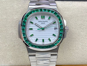 【3K工場出品】PATEK PHILIPPE パテックフィリップ スーパーコピー ノーチラス 5711/113P ジェム?セッティング