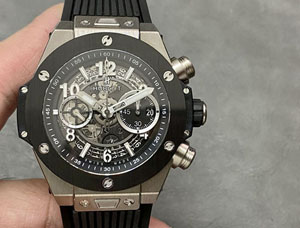 【BBF工場出品】ウブロ スーパーコピー HUBLOT ビッグ?バン ウニコ チタニウムセラミック 441.NM.1171.RX 42MM