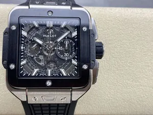 【BBF工場出品】ウブロ スーパーコピー HUBLOT スクエアバン ウニコ チタニウムセラミック 821.NM.0170.RX 42MM