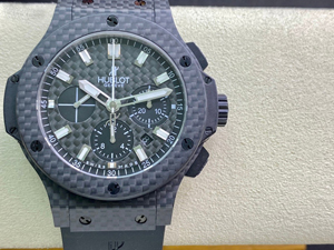 【HB工場出品】ウブロ スーパーコピー HUBLOT ビッグバン カーボン 301.QX.1724.RX 44mm