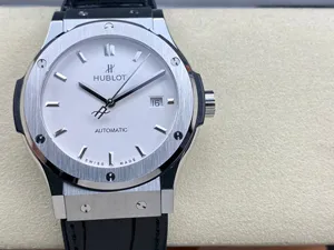 【HB工場出品】ウブロ スーパーコピー HUBLOT クラシックフュージョン チタニウム 542.NX.2611.LR 42mm