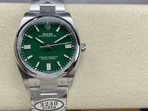 【CLEAN工場出品】ロレックス スーパーコピー オイスターパーペチュアル 126000-0006 グリーン 36MM ムーブメント3235