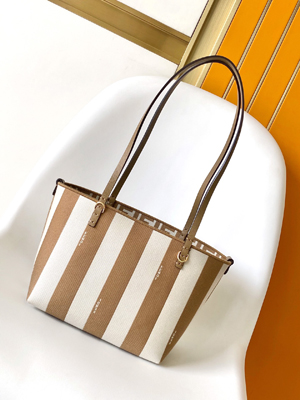 【FENDI】フェンディ スーパーコピー ロール スモール リバーシブルトートバッグ ペカンストライプ ベージュFFモチーフ ファブリック 8BH424AS86F1PIQ