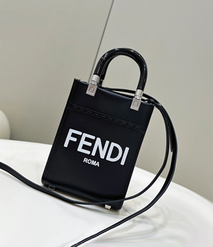 【FENDI】フェンディ スーパーコピー サンシャイン ショッパー スモール ブラックレザー 8BS051ABVLF1L2Z