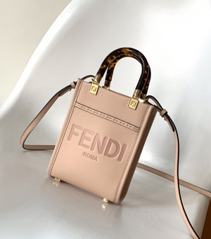 【FENDI】フェンディ スーパーコピー サンシャイン ショッパー ペールピンク ミニバッグ 8BS051ABVLF14N1