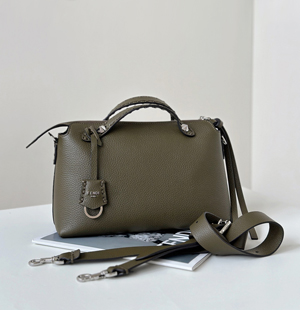 【FENDI】フェンディ スーパーコピー バイ ザ ウェイ セレリア ミディアム グリーン セレリアバッグ 8BL155ASU2F