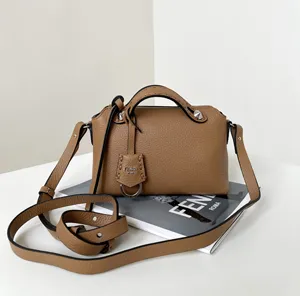 【FENDI】フェンディ スーパーコピー バイ ザ ウェイ セレリア ミニ カプチーノカラー セレリア ミニバッグ 8BS098ASU2F0EMR