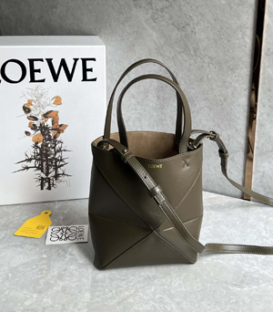 【LOEWE】 ロエベ スーパーコピー パズルフォルドトート ミニ（シャイニーカーフ）ダークカーキグリーン A657V25X01