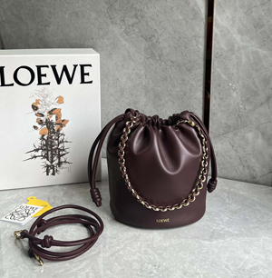 【LOEWE】 ロエベ スーパーコピー フラメンコパース バケットバッグ（メローナパラム）ダークバーガンディ A411FPBX02
