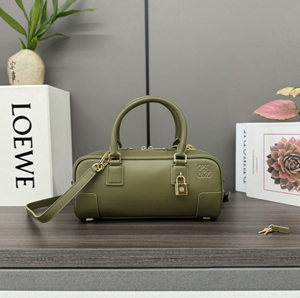 【LOEWE】 ロエベ スーパーコピー アマソナ23 クロップド バッグ（ナパカーフ）オリーブ  A039N23X01