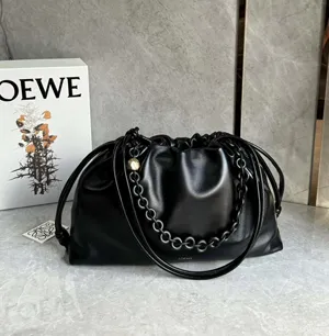 【LOEWE】 ロエベ スーパーコピー フラメンコパース ラージ（メローナパラム） ブラック A411FPDX16