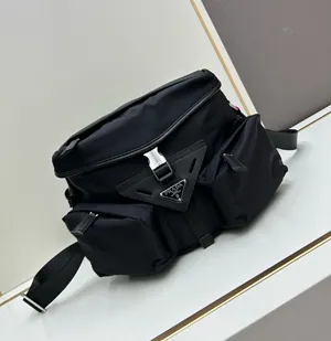 【PRADA】プラダ スーパーコピー Re-Nylon xレザー ショルダーバッグ ブラック（2VD062_2DW3_F0002_V_NYO）