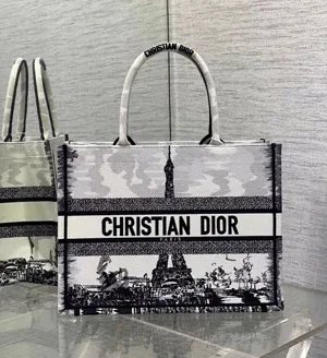 ディオール スーパーコピー Dior Book Tote バッグ ミディアム Paris エンブロイダリー （M1296ZEGG_M933）