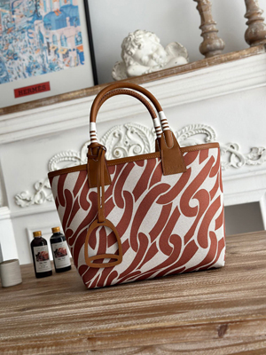 Hermes エルメス スーパーコピー サック?スティープル 28 トート バッグ（H084532CKAC）