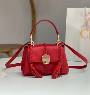 【Chloé】クロエ スーパーコピー  ペネロペ ミニ ソフト ショルダーバッグ スモーキーレッド(CHC23A575J58616)
