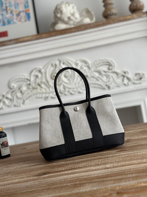 Hermès エルメス スーパーコピー ネオガーデン23 バッグ ブラック（H086418CKAC）