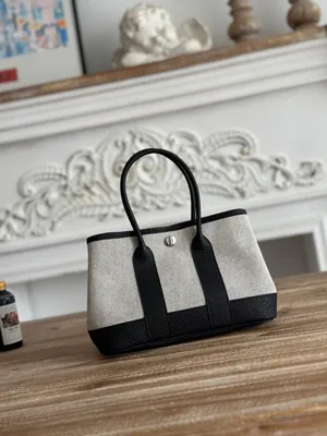 Hermès エルメス スーパーコピー ネオガーデン23 バッグ ブラック（H086418CKAC）